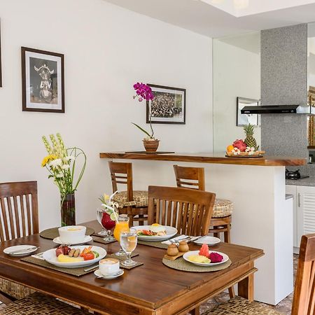 Hevea Villas Seminyak Buitenkant foto
