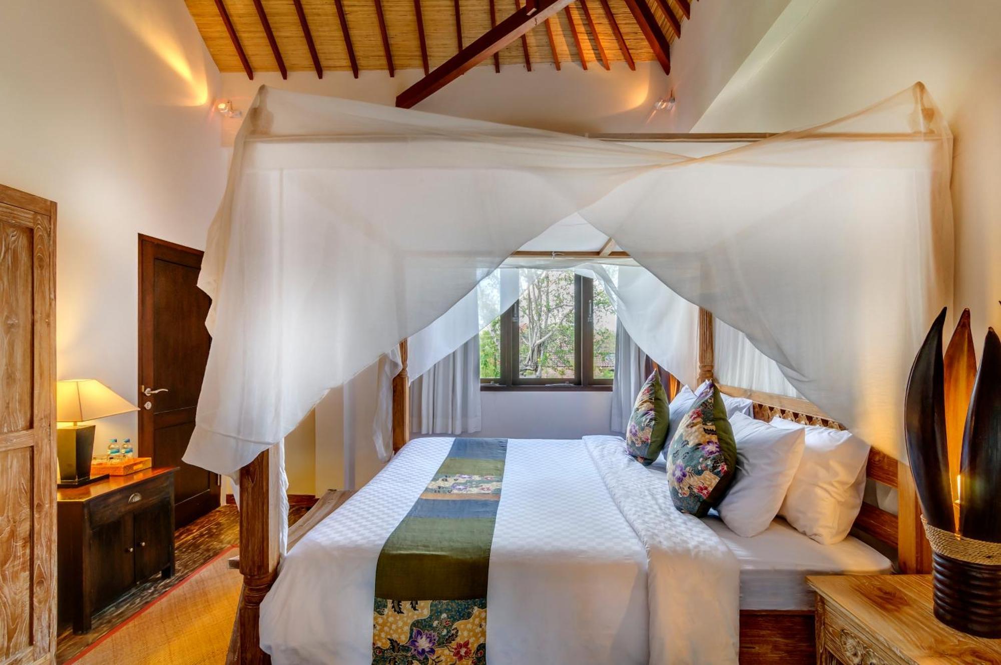 Hevea Villas Seminyak Kamer foto