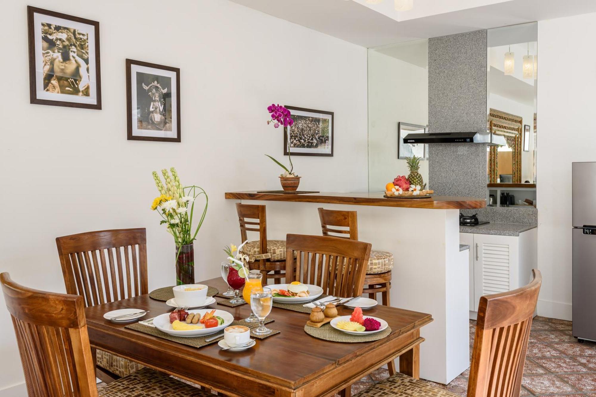 Hevea Villas Seminyak Buitenkant foto