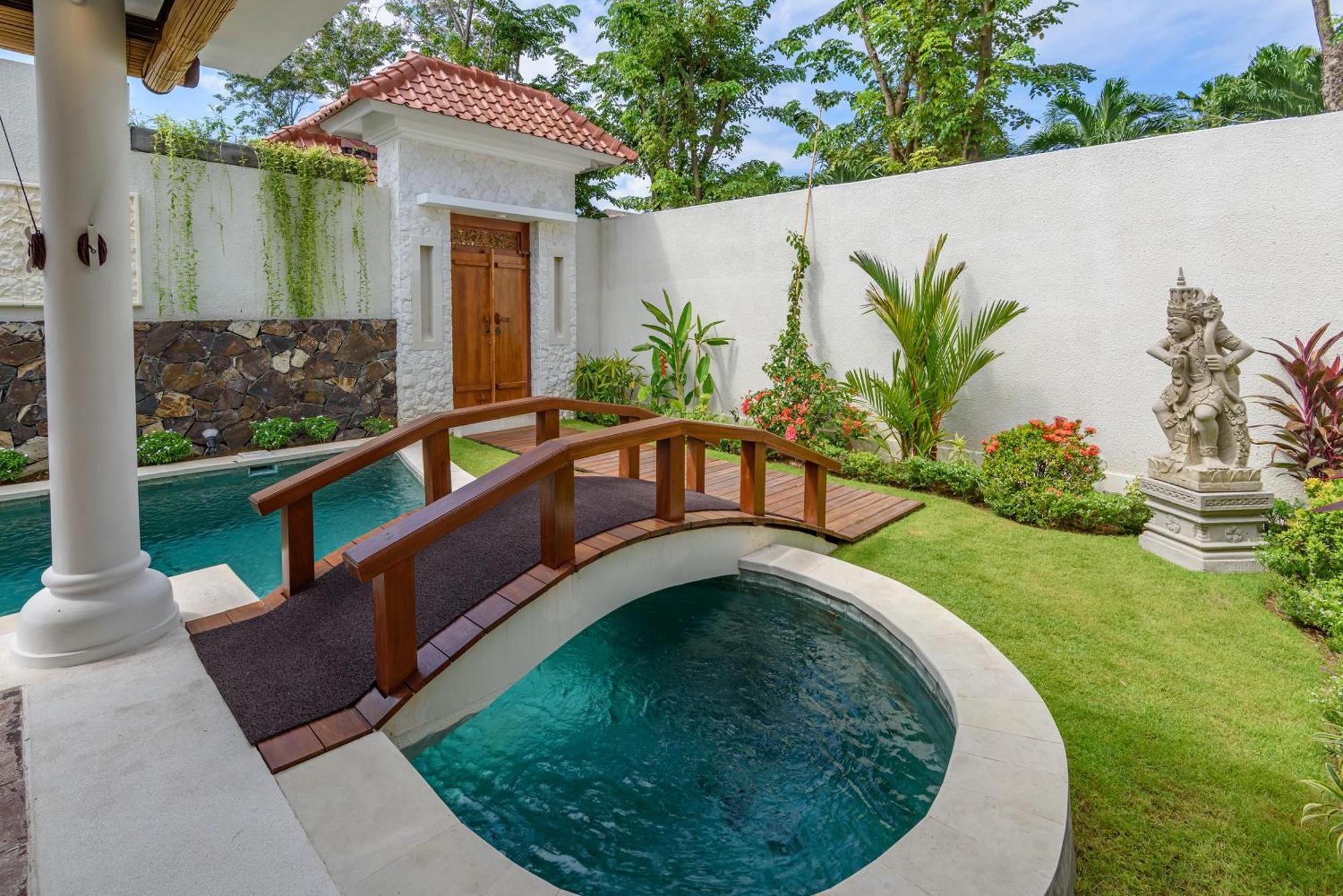 Hevea Villas Seminyak Buitenkant foto